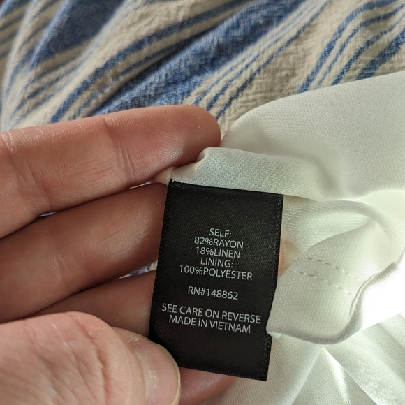 Torrid Mini Linen High Waisted Skirt Size 1 - Picture 8 of 8